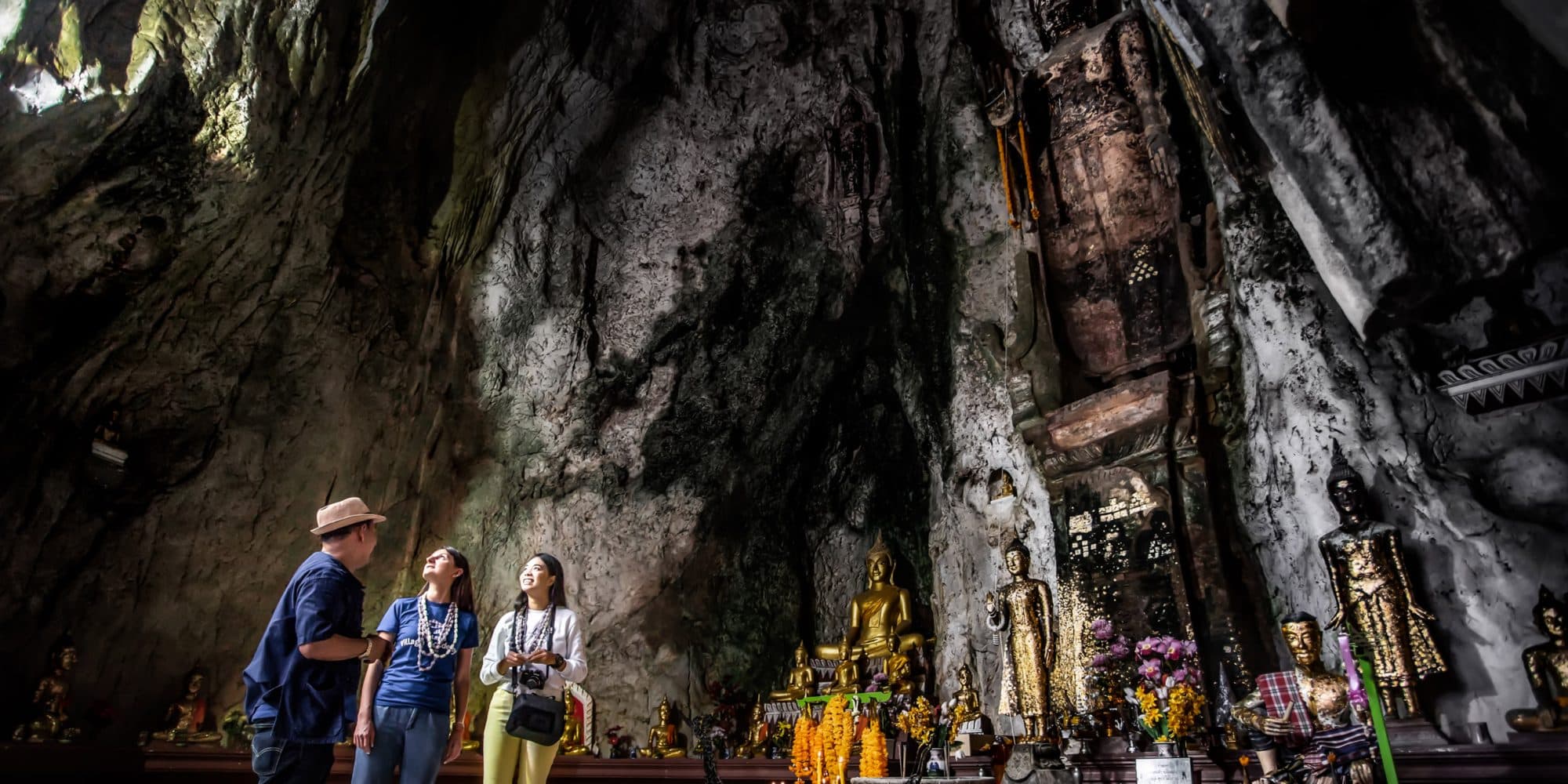 ชุมชนบ้านถ้ำรงค์